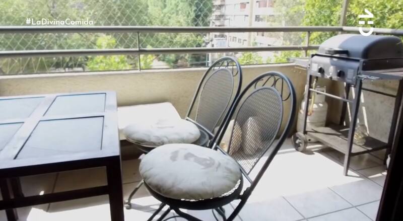 Su especial terraza / CHV