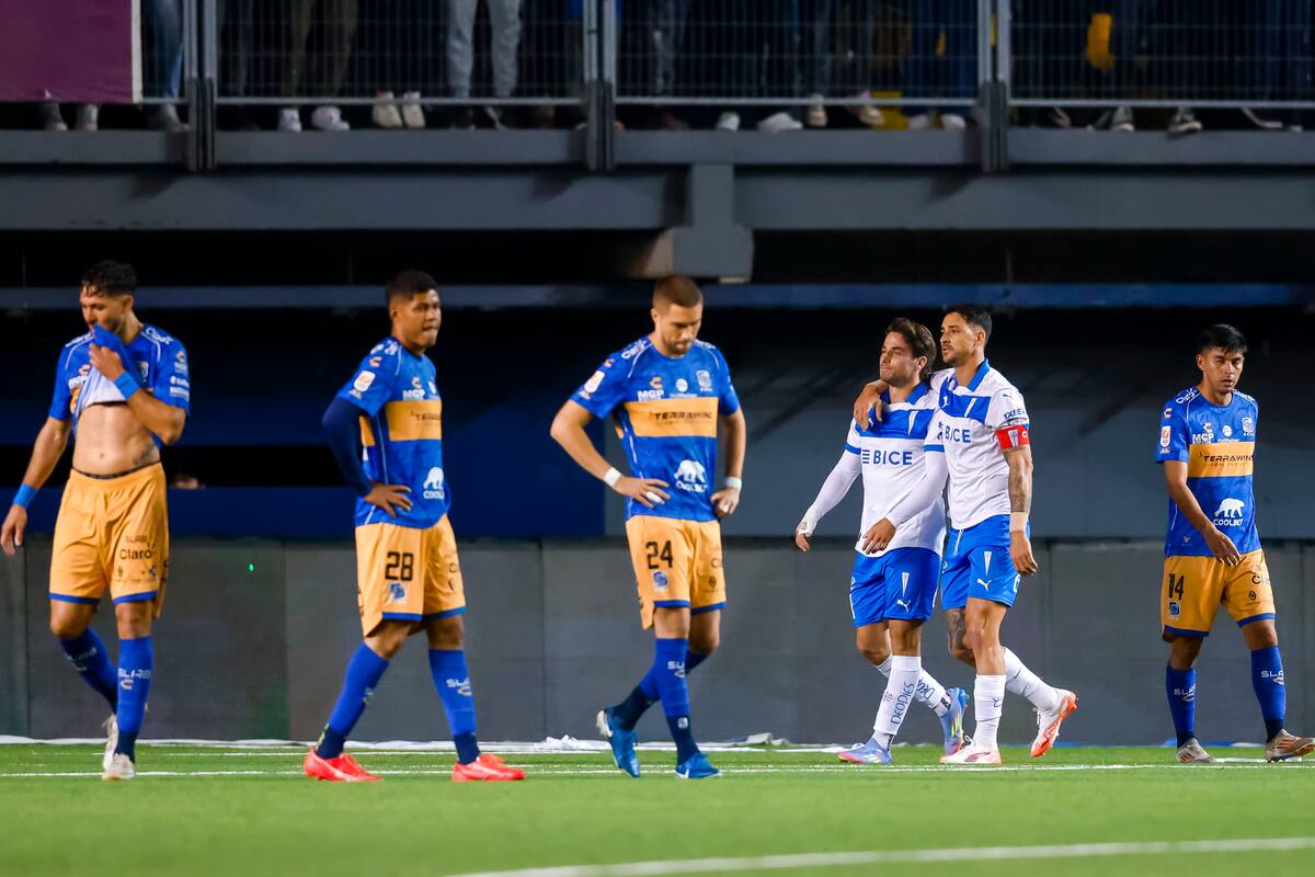 cayó 6-0 contra la UC y el histórico técnico Jorge Garcés apuntó contra los estrategas Oro y Cielo. Foto: Aton
