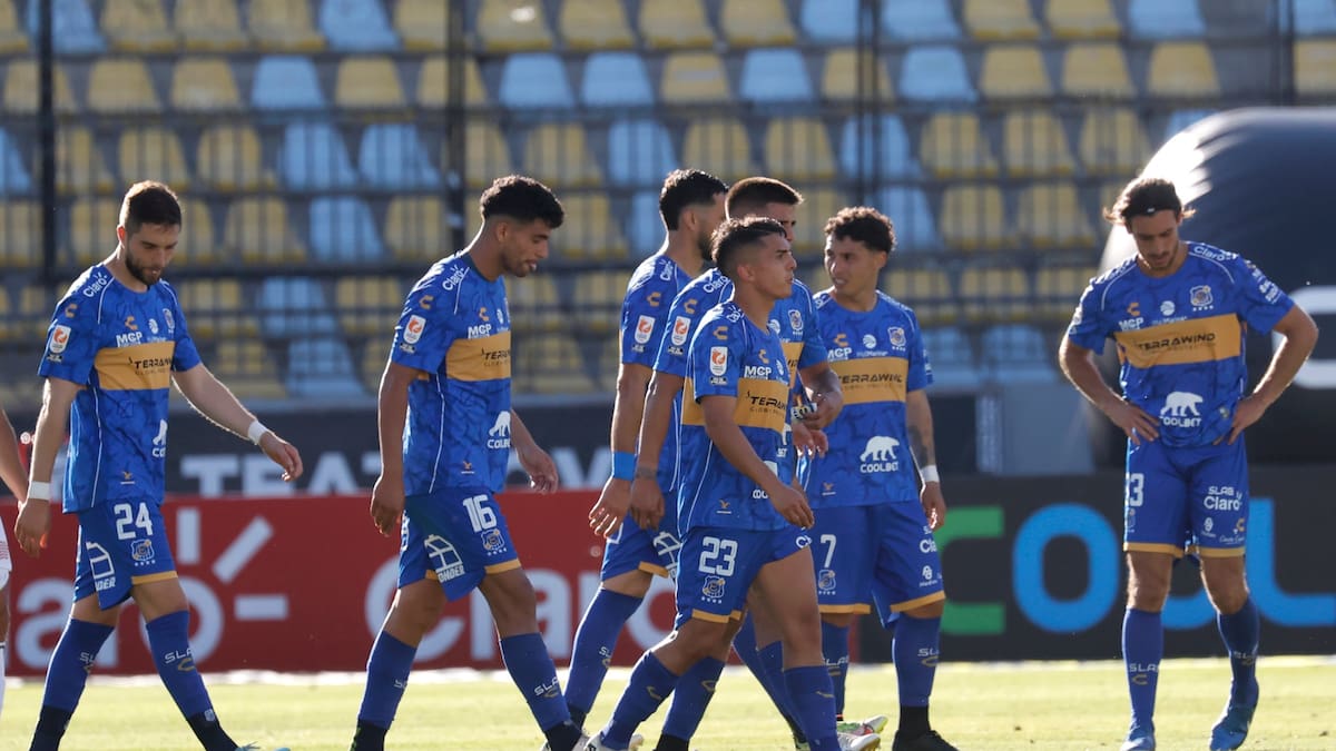 “Los jugadores de Everton viven en Viña y tienen tremendos departamentos; no sé por qué no rinden”