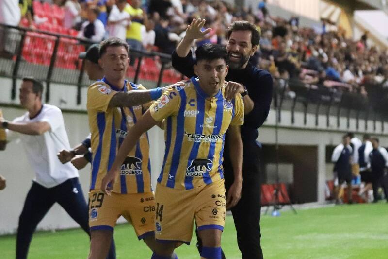 empató 1-1 frente a Limache en su debut en la Liga de Primera. Foto: Agencia Aton.
