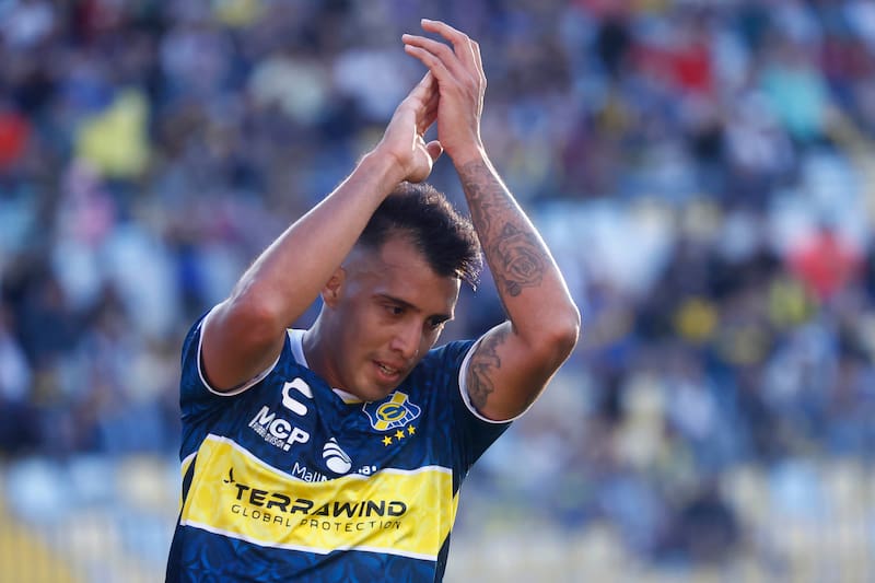 Rodrigo Contreras se aleja de Colo Colo.