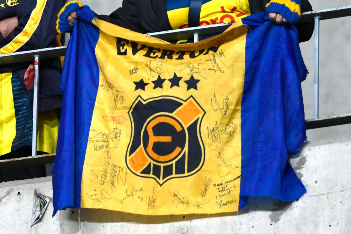 de Viña del Mar vivió uno de los momentos más extraños en su vida institucional en el verano de 1996.