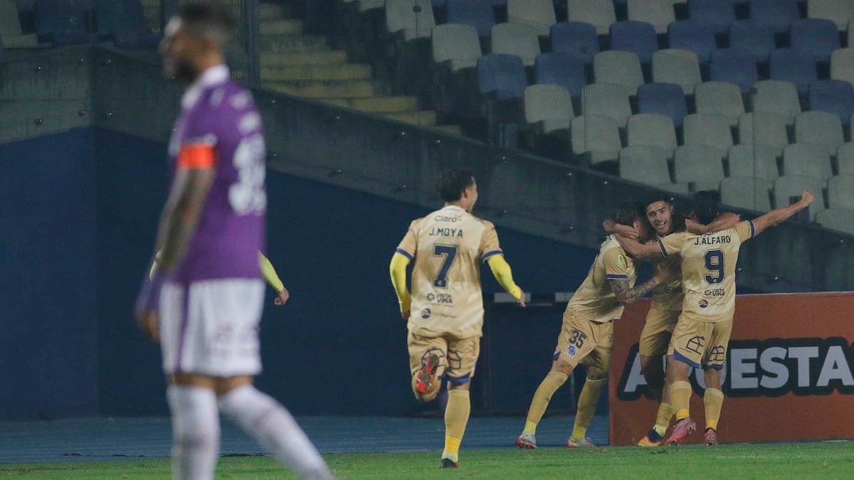 Everton hundió a Deportes Concepción: así quedó la tabla de posiciones de la Liga de Primera tras la fecha 12