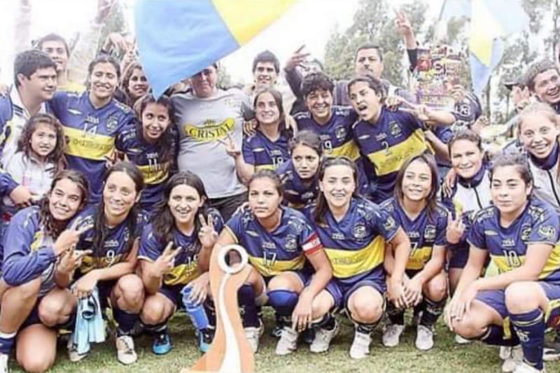 El primer grande del Futfem nacional. Foto: Contragolpe.cl