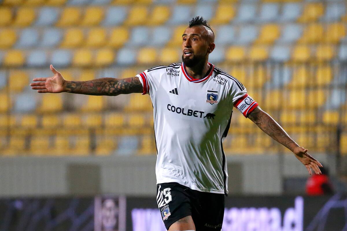 Arturo Vidal hizo su debut con la camiseta de Colo Colo este 2024.
Sebastian Cisternas/Photosport