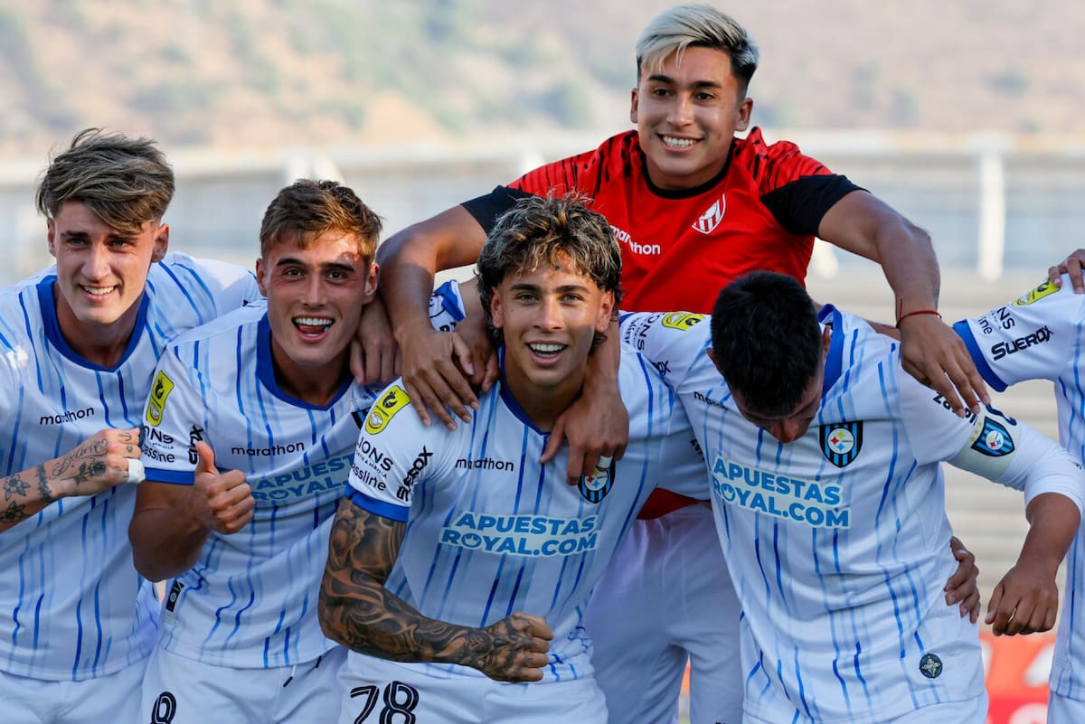 Los Acereros golearon a los Ruleteros. Foto: Agencia Aton.