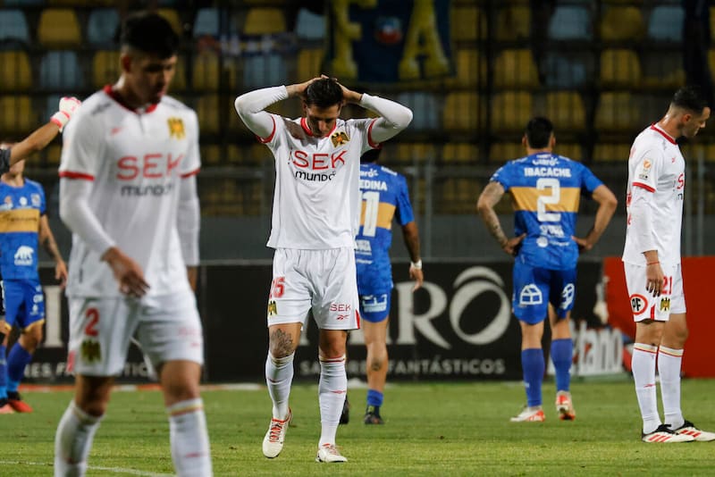 Ambos equipos pelean por no descender a Primera B. Foto: Agencia Aton.