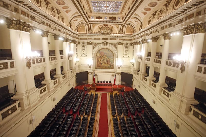 El edificio albergó al Congreso Nacional antes de la dictadura militar.