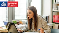 Obtén tu licencia de enseñanza media GRATIS y online: Así puedes rendir los exámenes libres 2024