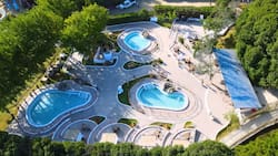 Vacaciones como en un resort: Parque acuático de La Serena ofrece experiencia VIP todo incluido