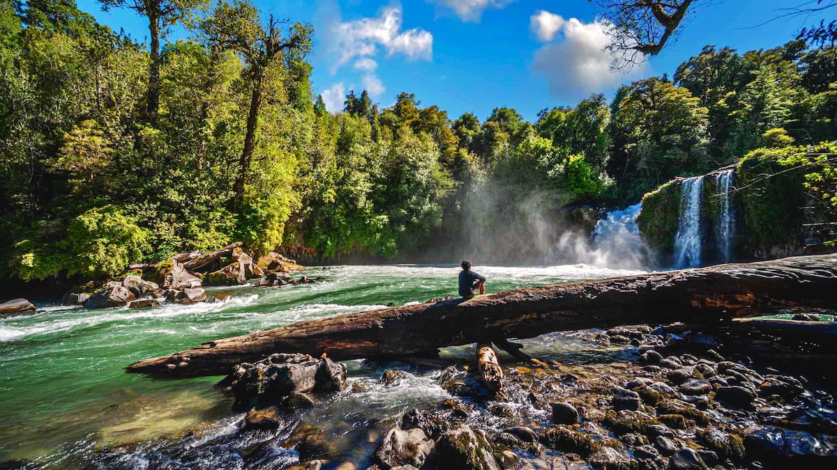 Panoramas en vacaciones de invierno: Las 10 experiencias turísticas más buscadas por los chilenos