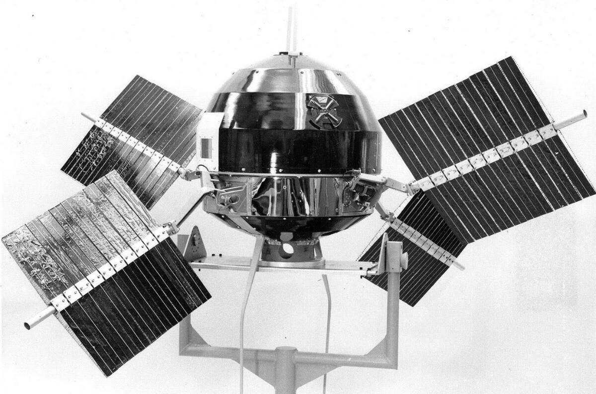 Efemérides de HOY, 7 de agosto: Inicia la misión para sacar una de las primeras fotos de la Tierra desde el Espacio