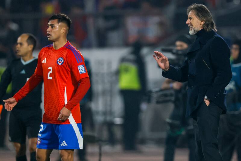 El lateral de la U ingresará como titular en el partido contra Bolivia. /Photosport