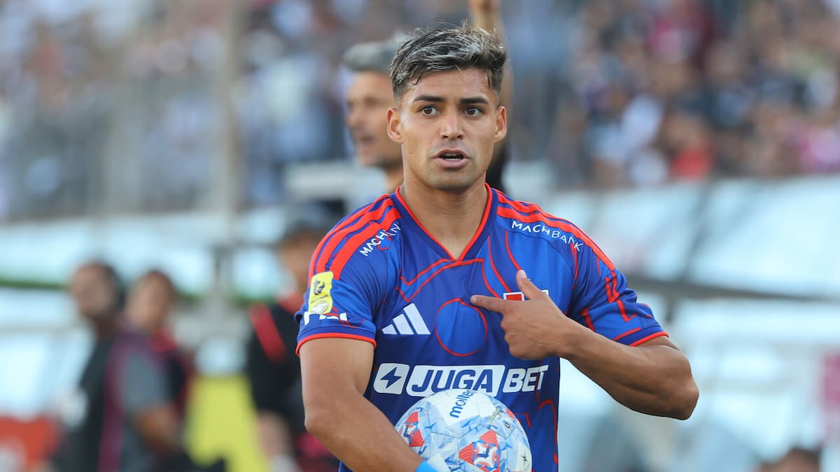 Alerta en la U: El motivo que dejó fuera del duelo ante Unión La Calera a Fabián Hormazábal