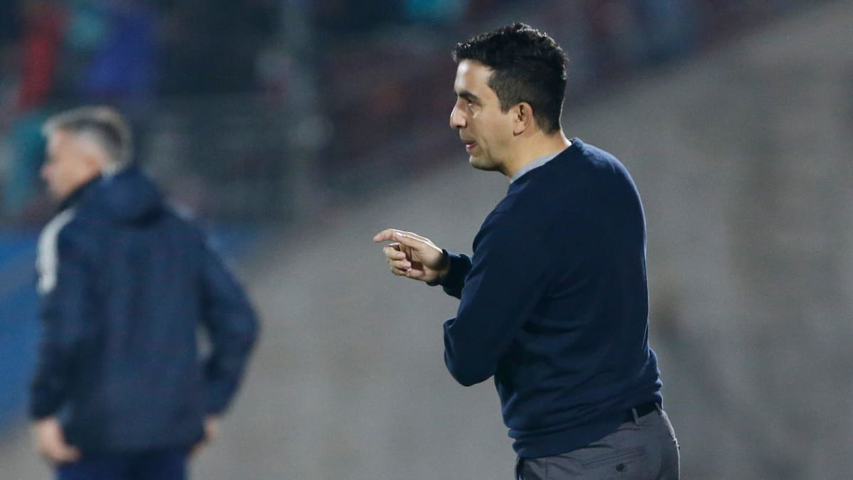 Fundó un club en el fútbol chileno y como DT lo llevó al profesionalismo: “Tengo ganas de volver al ruedo”