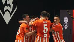 VIDEO | ¡Cómo en los viejos tiempos! La fantástica jugada de Fabián Orellana para el gol de su equipo en la Kings League