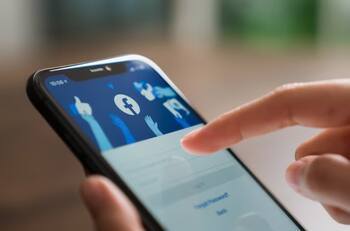 ¿Cómo puedo eliminar de forma temporal o definitiva mi cuenta de Facebook?