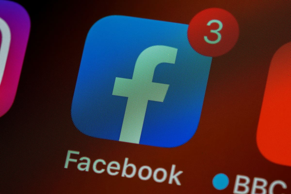 Revisa cómo usar las funciones de la red social.