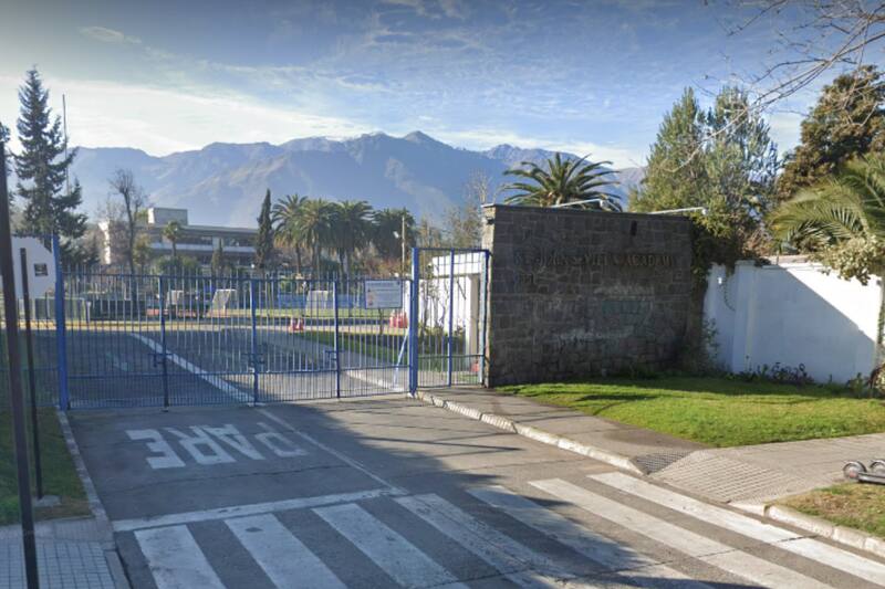 Madre denuncia que su hijo fue abusado dentro del colegio.