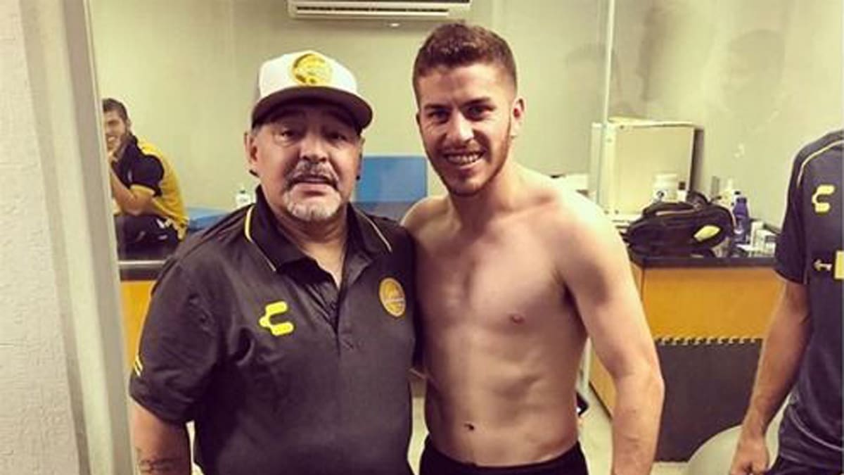 Fue dirigido por Diego Maradona: San Luis le da el primer refuerzo a Humberto Suazo