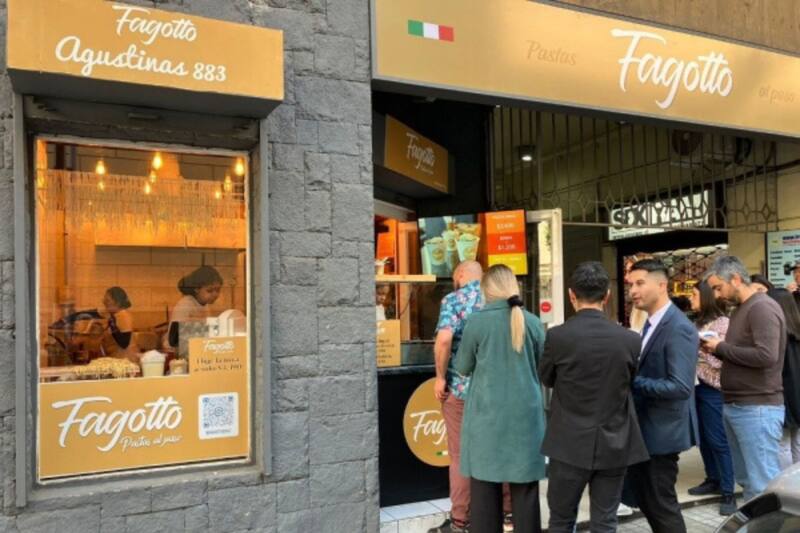 Cadena de pastas chilena se instalará en Brasil y Estados Unidos.
Créditos: Franquicias.