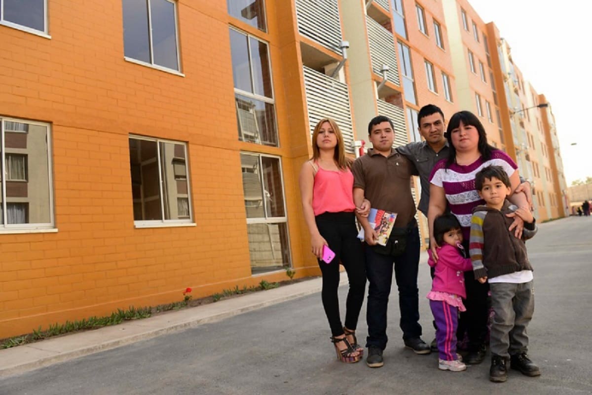 Familia