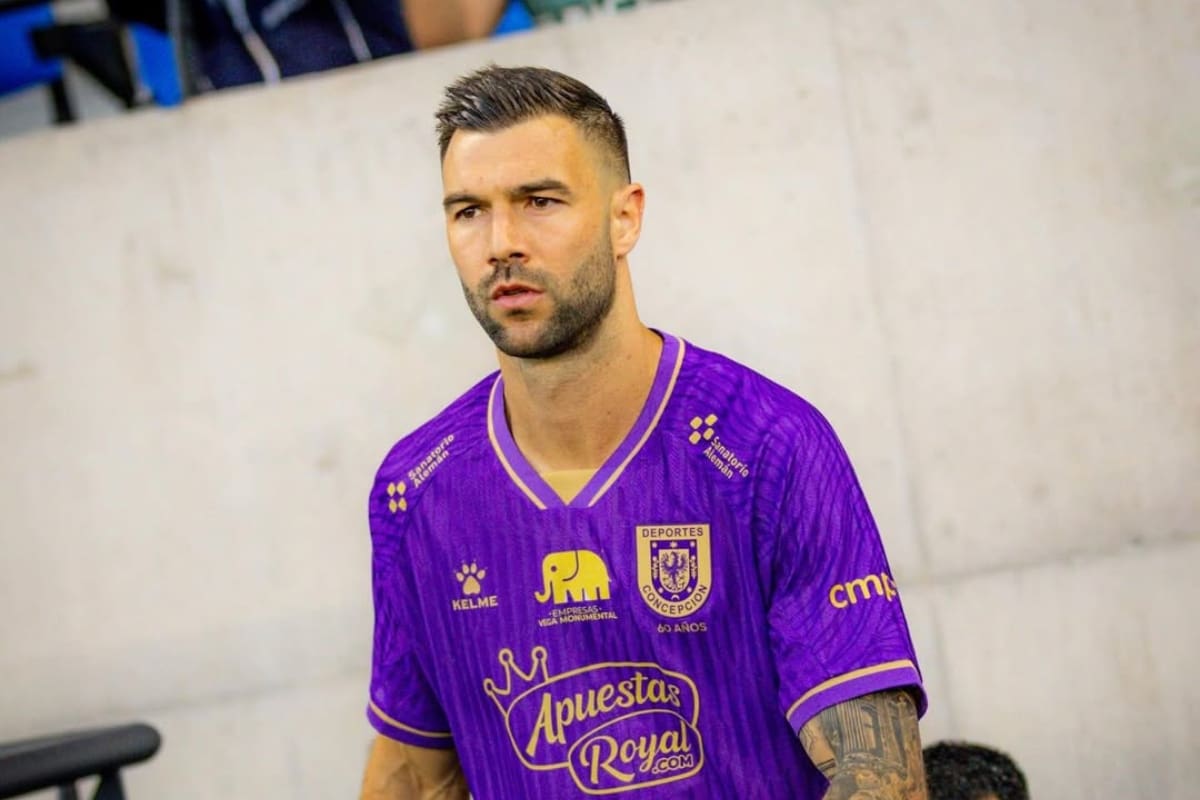 El defensa argentino en Deportes Concepción. Foto: Instagram @faustogrillo37.