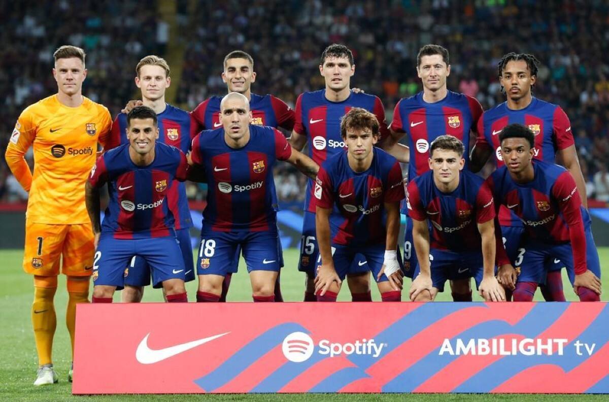 Se acabó el dinero: Barcelona deja partir a 3 futbolistas para sanear sus arcas y estudia la salida de un cuarto
