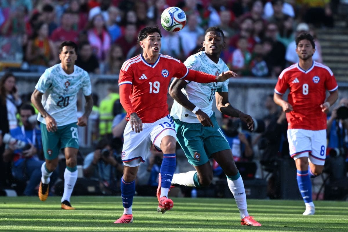 Portugal vs. Chile. Foto: Agencia Aton.