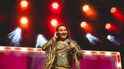 ¿Por qué Felipe Avello se cambió de nombre y cuál se puso?