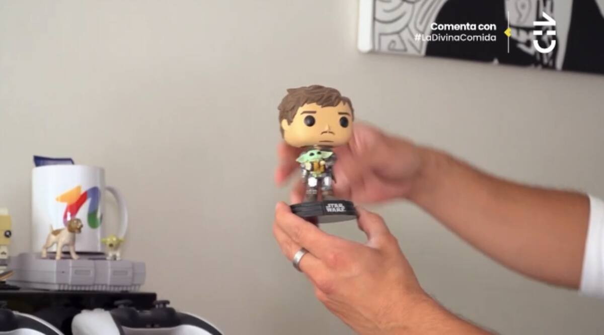 La figura de acción de Pedro Pascal. Créditos: CHV.