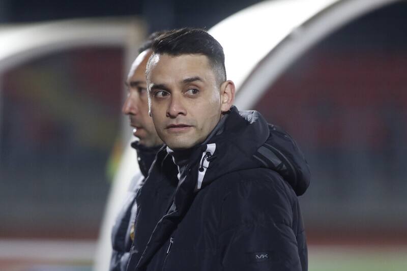 El director técnico dejó Deportes Concepción. Foto: Aton.