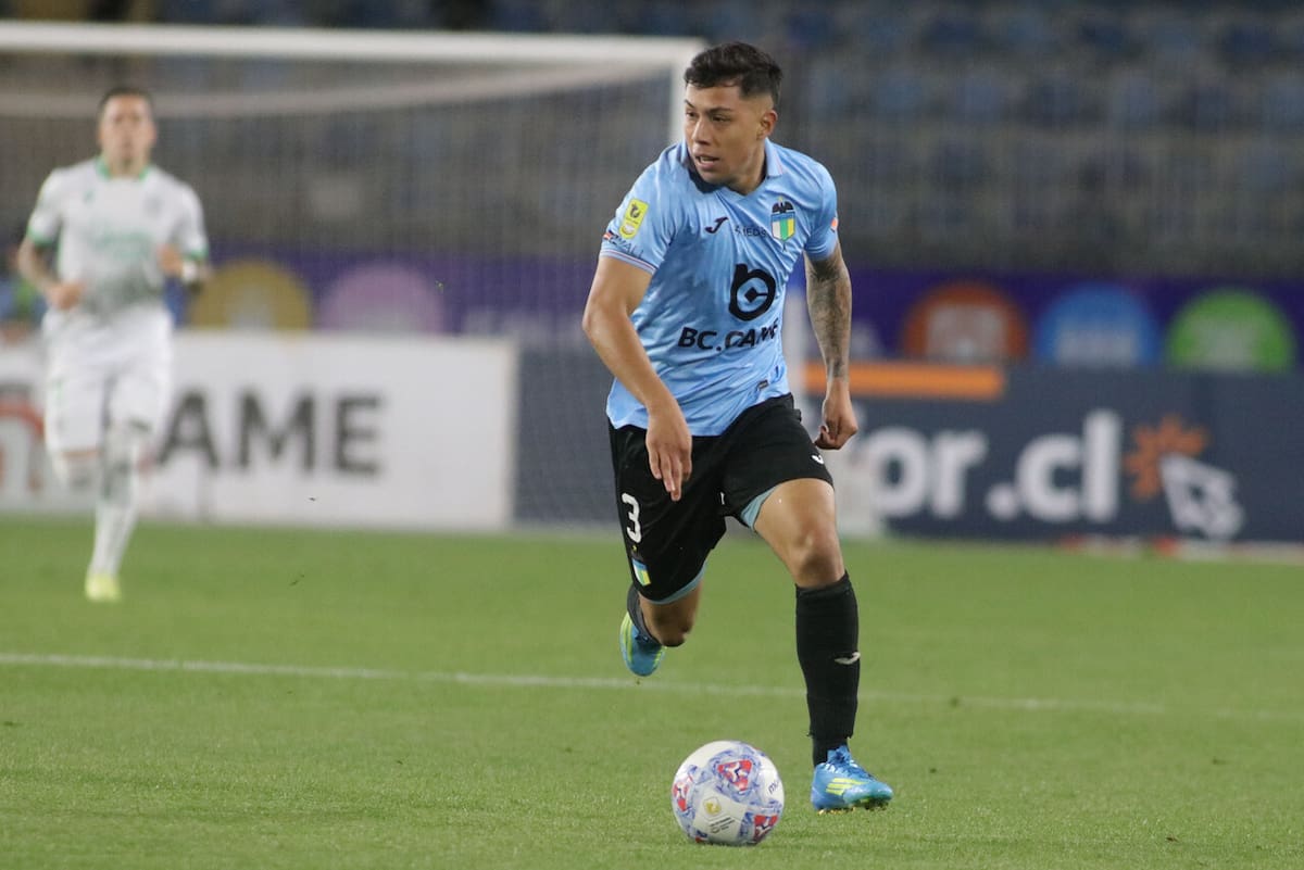 Es el otro jugador de O'Higgins que interesa en la UC. Foto: Aton.