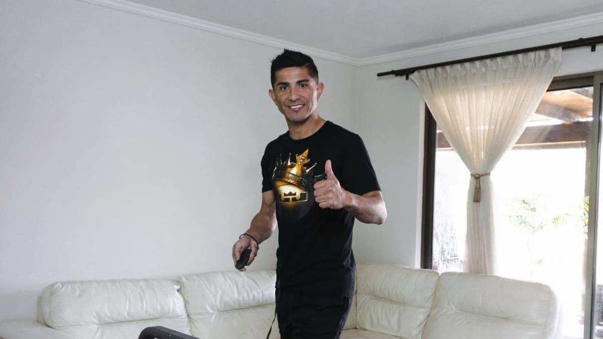 Felipe Flores: “Tengo 39 años y el retiro se acerca; me gustaría seguir ligado al fútbol como entrenador”