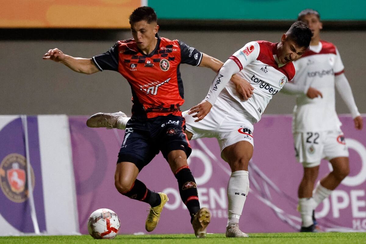 Viene de jugar en Deportes Limache.