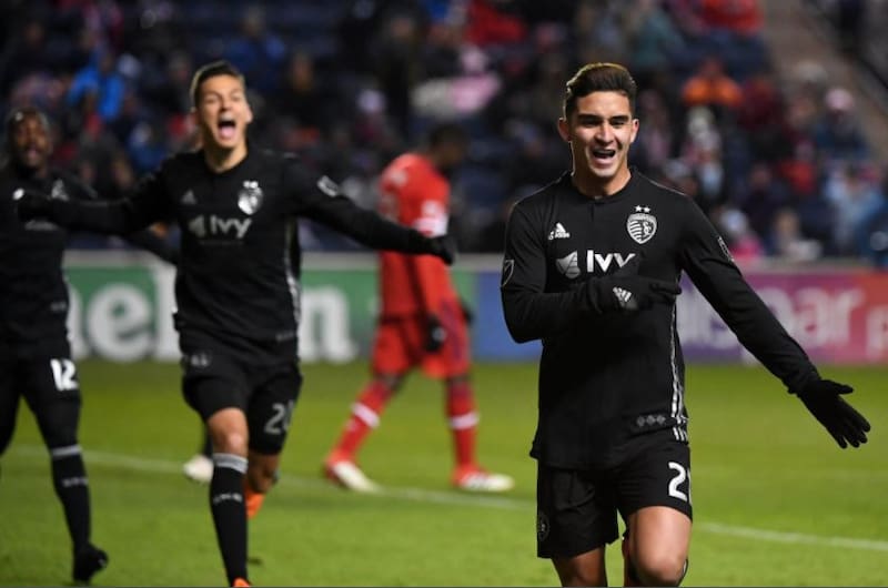 El último club en que jugó el oriundo de Quintero fue Sporting Kansas City de la MLS estadounidense.