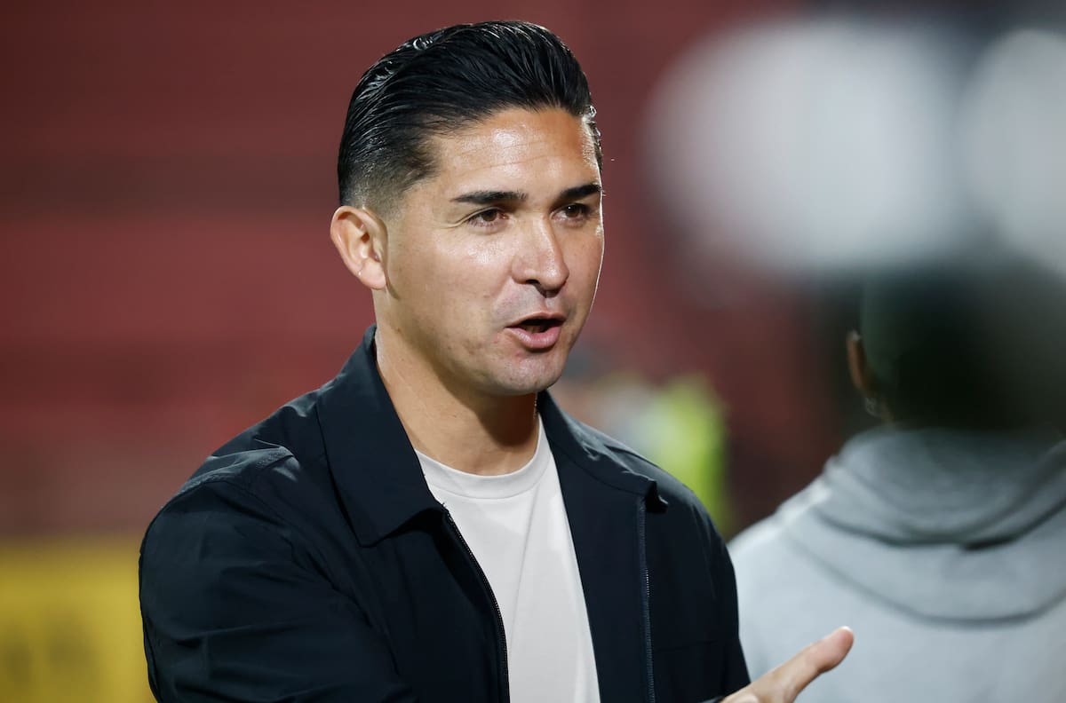 “Entiendo cómo funciona esto”: Felipe Gutiérrez aborda posible salida de La Serena tras dura goleada