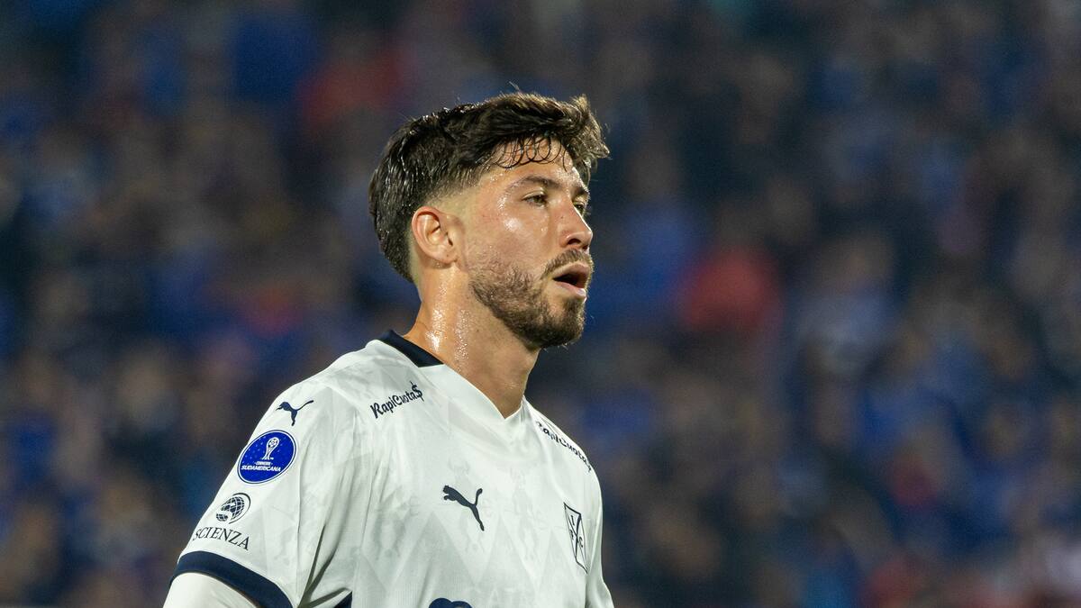 “Un nivel deplorable”: Felipe Loyola es blanco de críticas en Independiente tras nueva derrota
