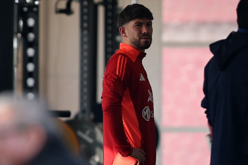 en Juan Pinto Durán con Chile. Foto: Aton