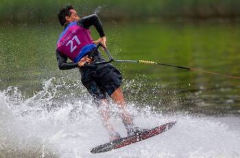 Felipe Miranda ganó plata en salto del esquí náutico en Lima 2019