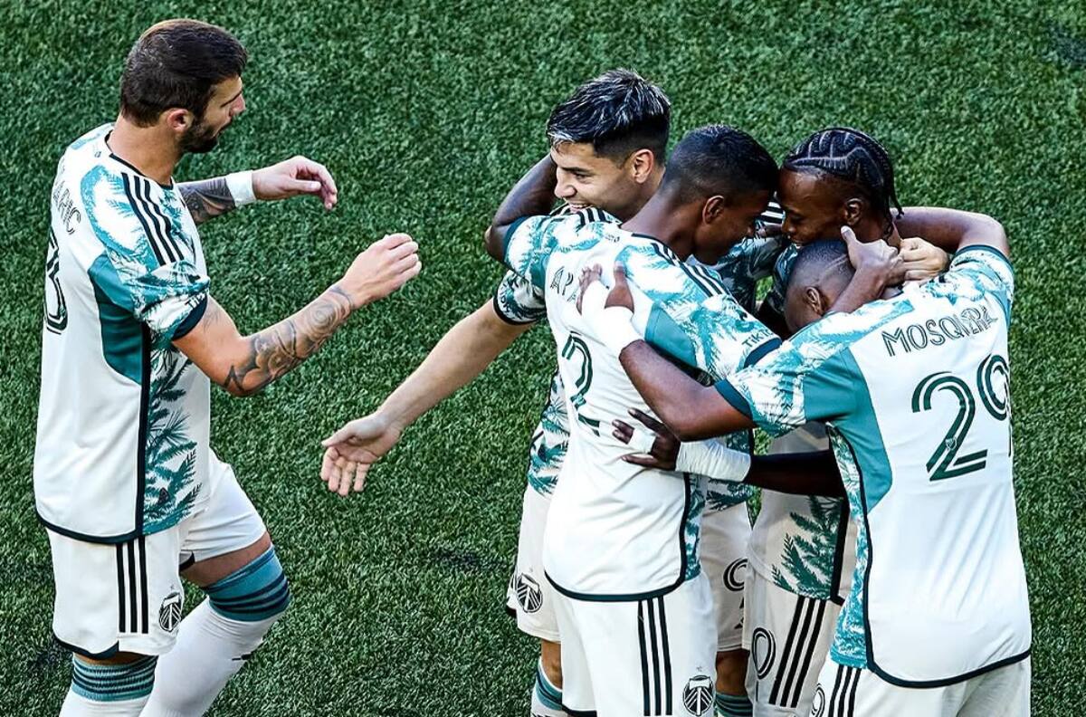 Y no lo llamó Gareca: el delantero chileno que va camino a ser uno de los máximos goleadores de su club