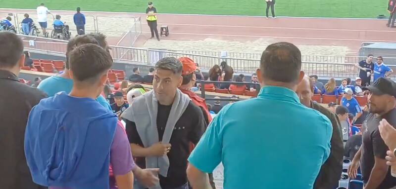 Felipe Mora, un hincha más de la U.