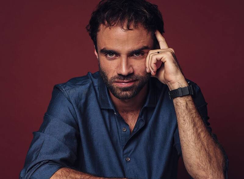 Felipe Rojas como Tomás Rodríguez en "Generación 98'".