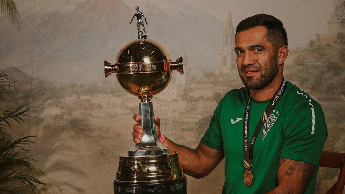 DT campeón de Libertadores con Wanderers le dice adiós a la polémica y define su futuro en Valparaíso