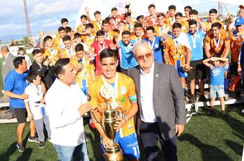 Como Humberto Suazo: la figura de Tercera División que busca hacerse un nombre en el fútbol chileno