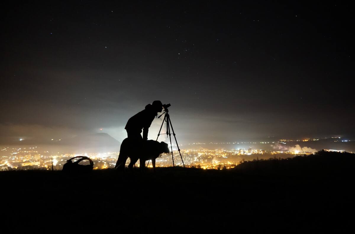 Este es el día en que se podrá ver la alineación de la Luna con dos planetas del Sistema Solar desde Chile