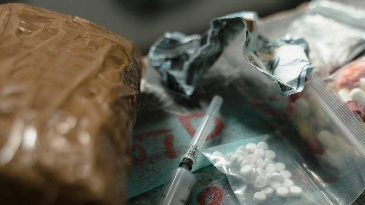 El fentanilo: La nueva droga “zombie” que se vende en las calles de Chile