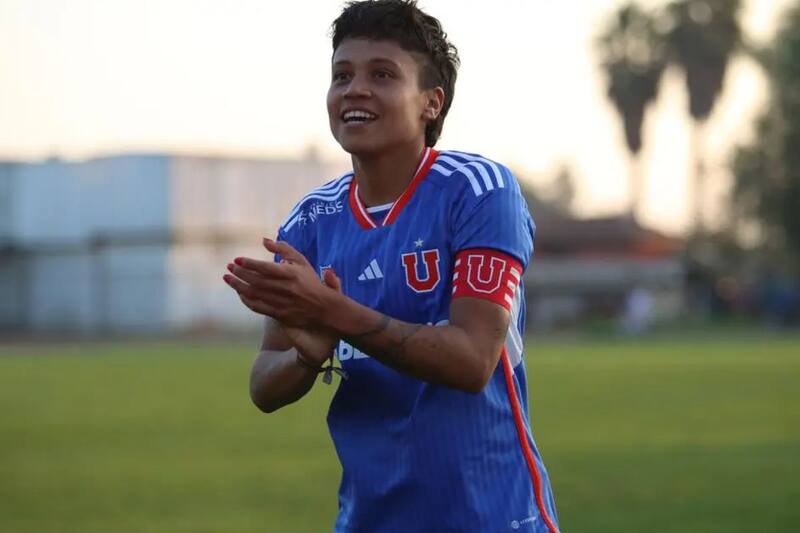 Universidad de Chile ve partir a una de sus futbolistas referentes. Fotos: Prensa Universidad de Chile.