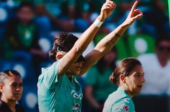 VIDEO | Desde fuera del área y a un rincón: el golazo de Fernanda Pinilla en triunfo de Club León