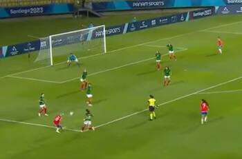 VIDEO | El golazo de Fernanda Pinilla que abrió el marcador a favor de La Roja ante México en Santiago 2023